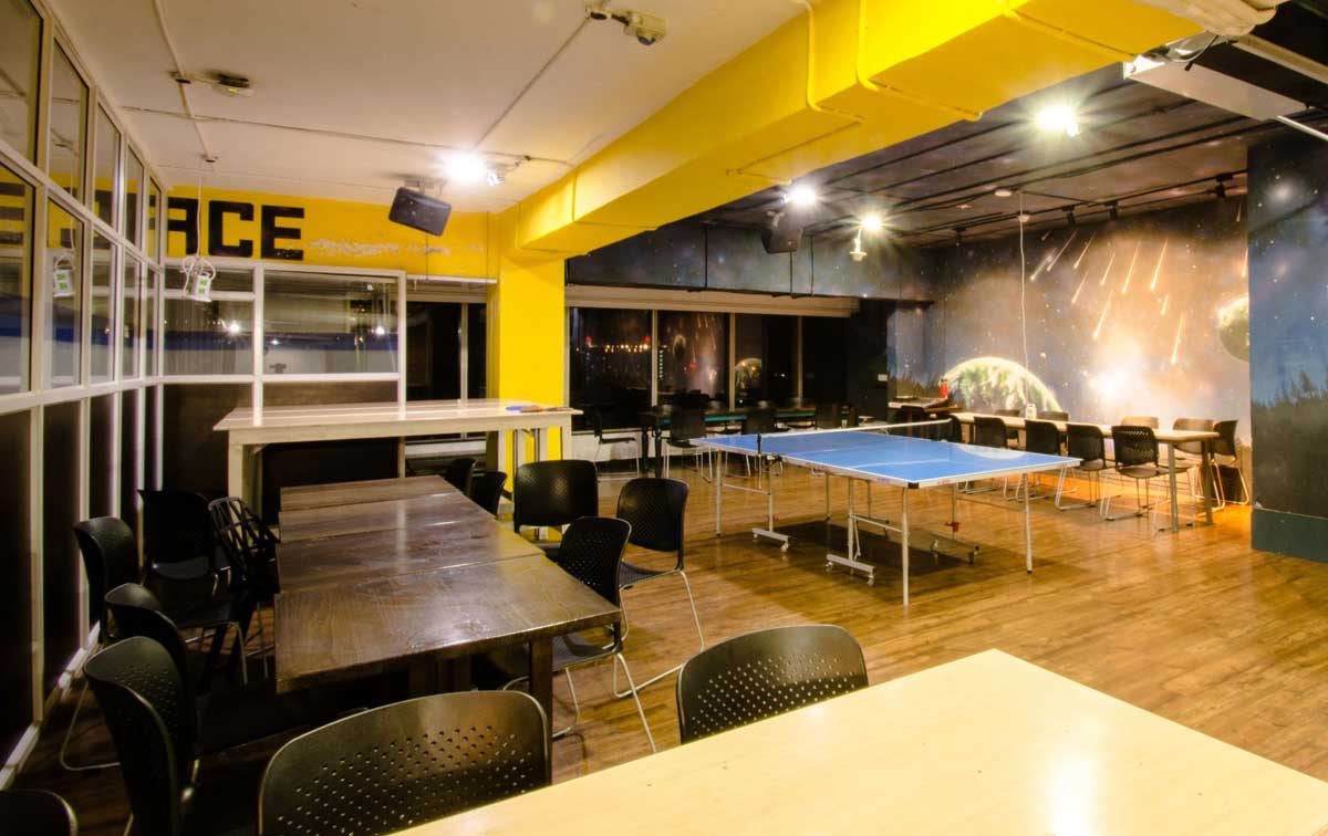 BHIVE Coworking Space in Residency Road Bangalore - Qdesq
